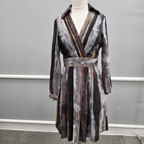Vince Camuto Elegant Multicolor Wrap Dress - Picture 1 of 11